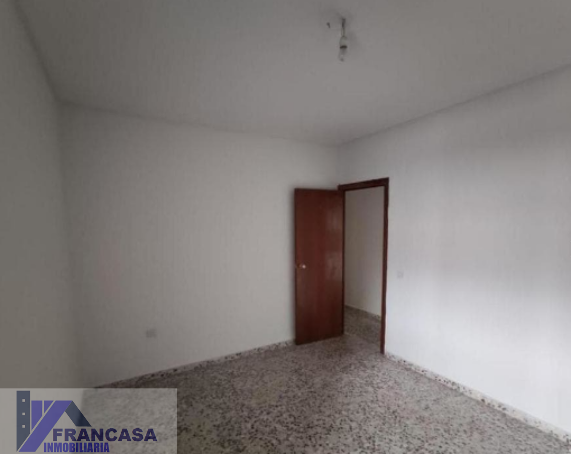 Venta de piso en Tobarra