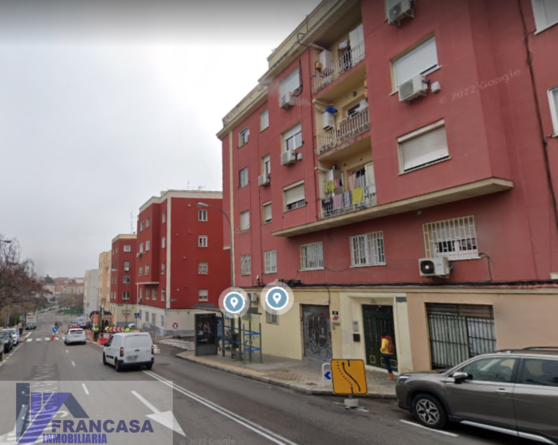 Venta de local comercial en Madrid