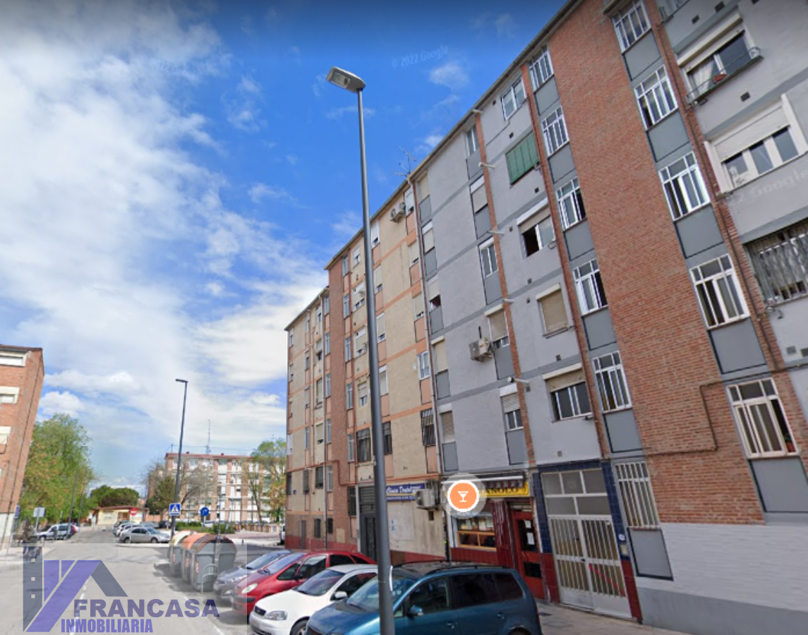 For sale of flat in Madrid