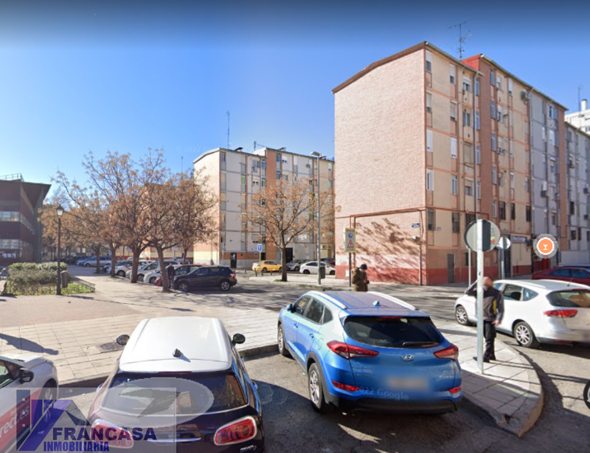 For sale of flat in Madrid
