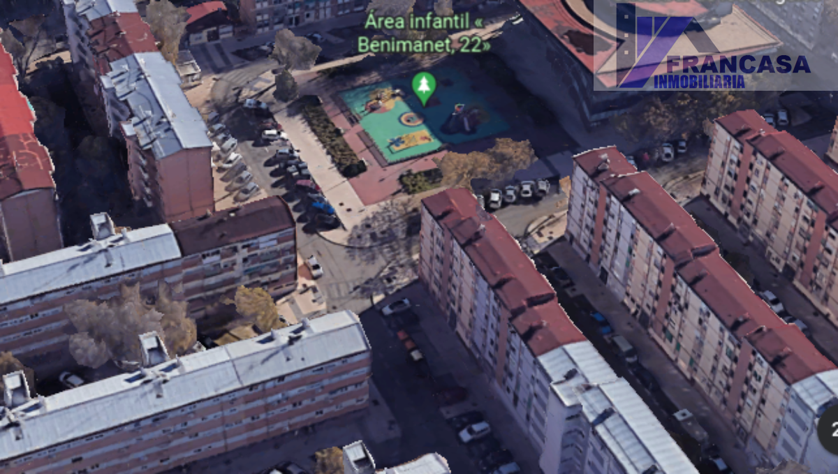 For sale of flat in Madrid