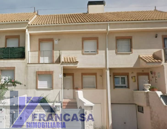 For sale of chalet in Seseña