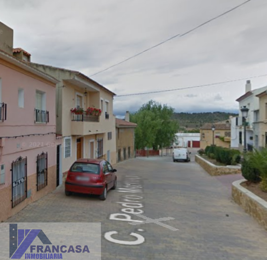 For sale of house in Alcadozo