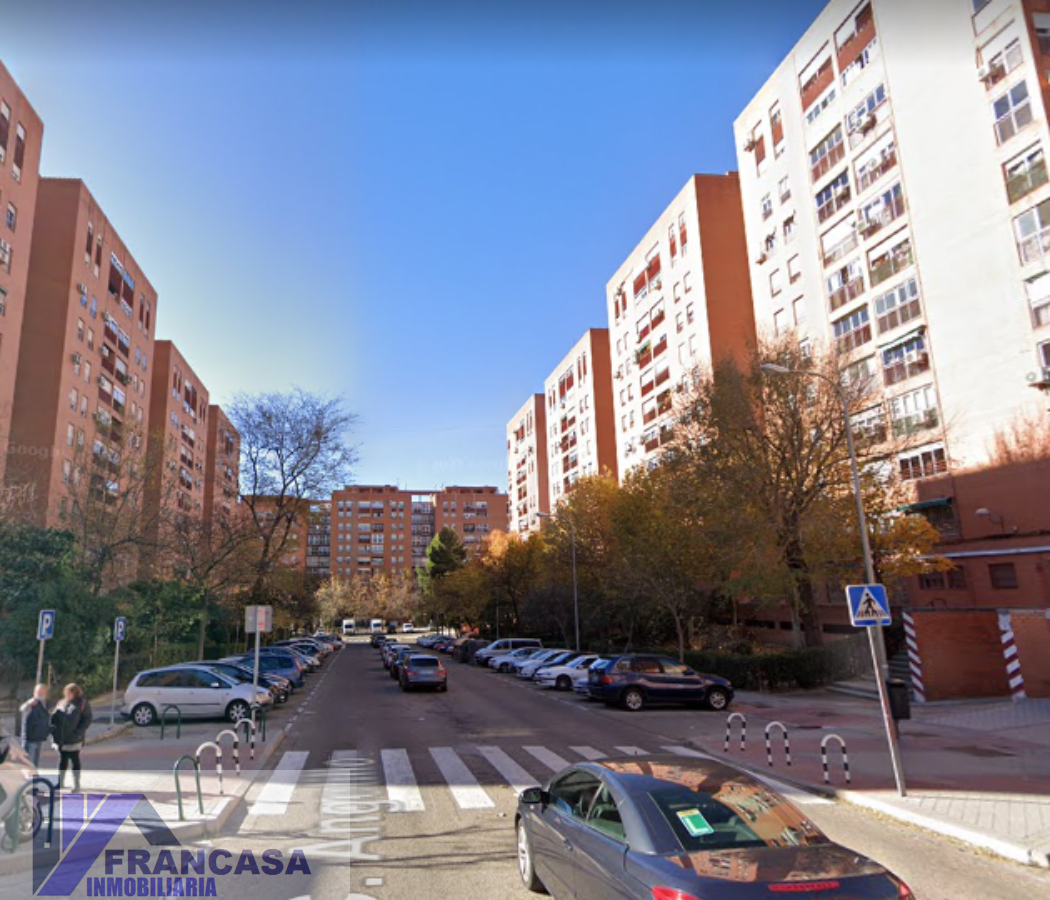 For sale of flat in Madrid
