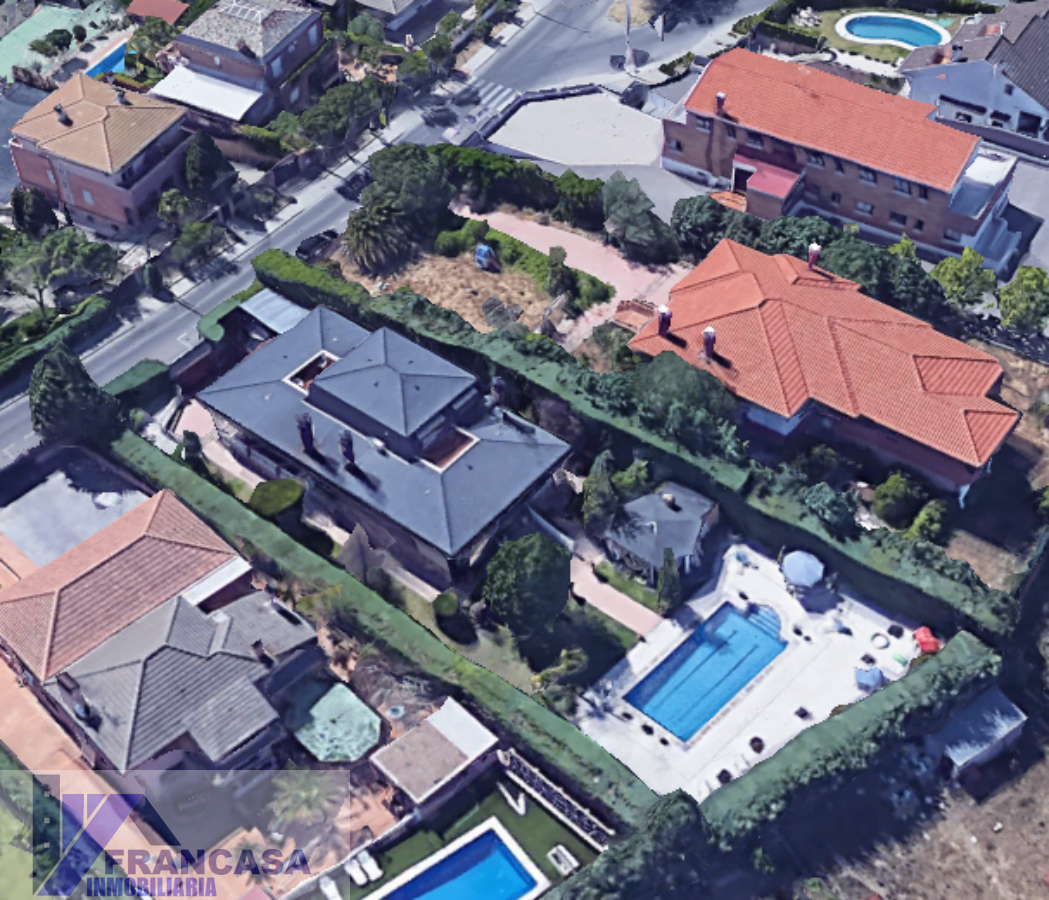 For sale of chalet in Móstoles