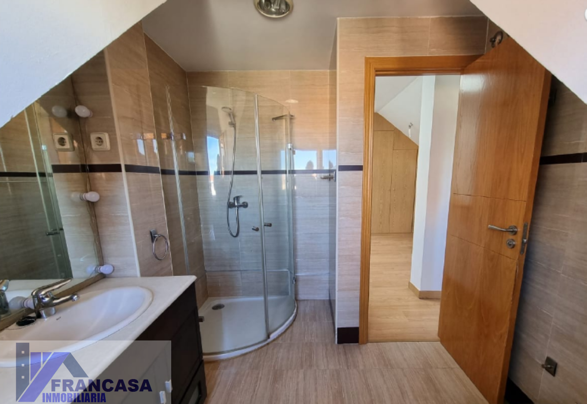 For sale of flat in Madrid