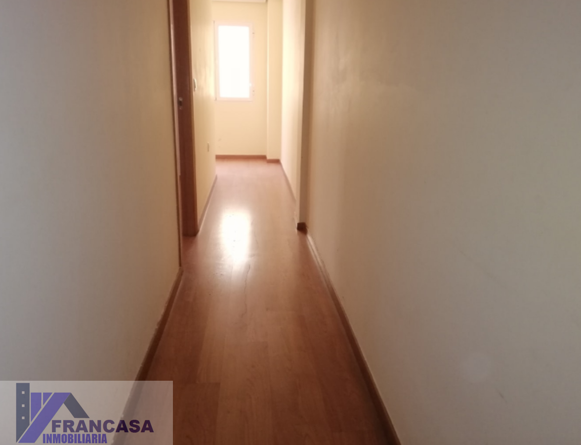 Venta de casa en Hellín