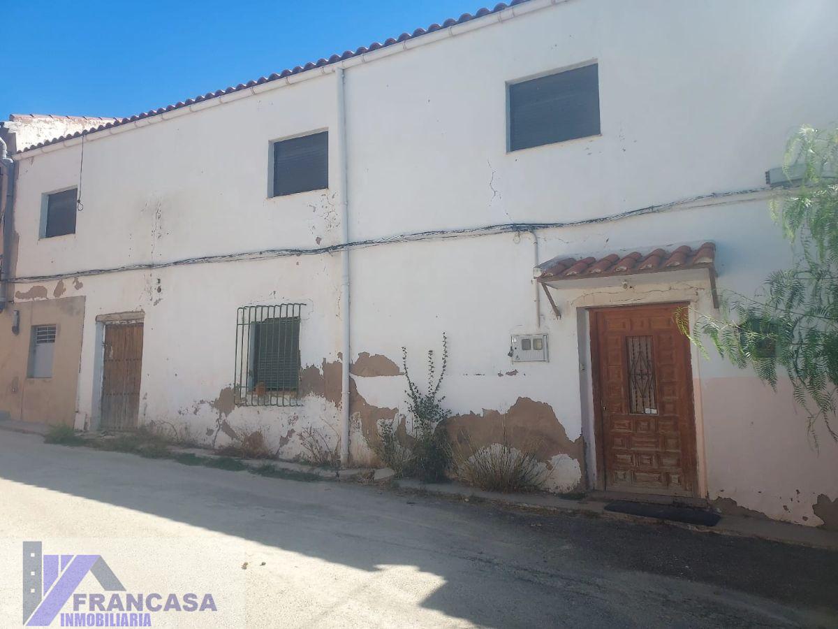 For sale of house in Tobarra