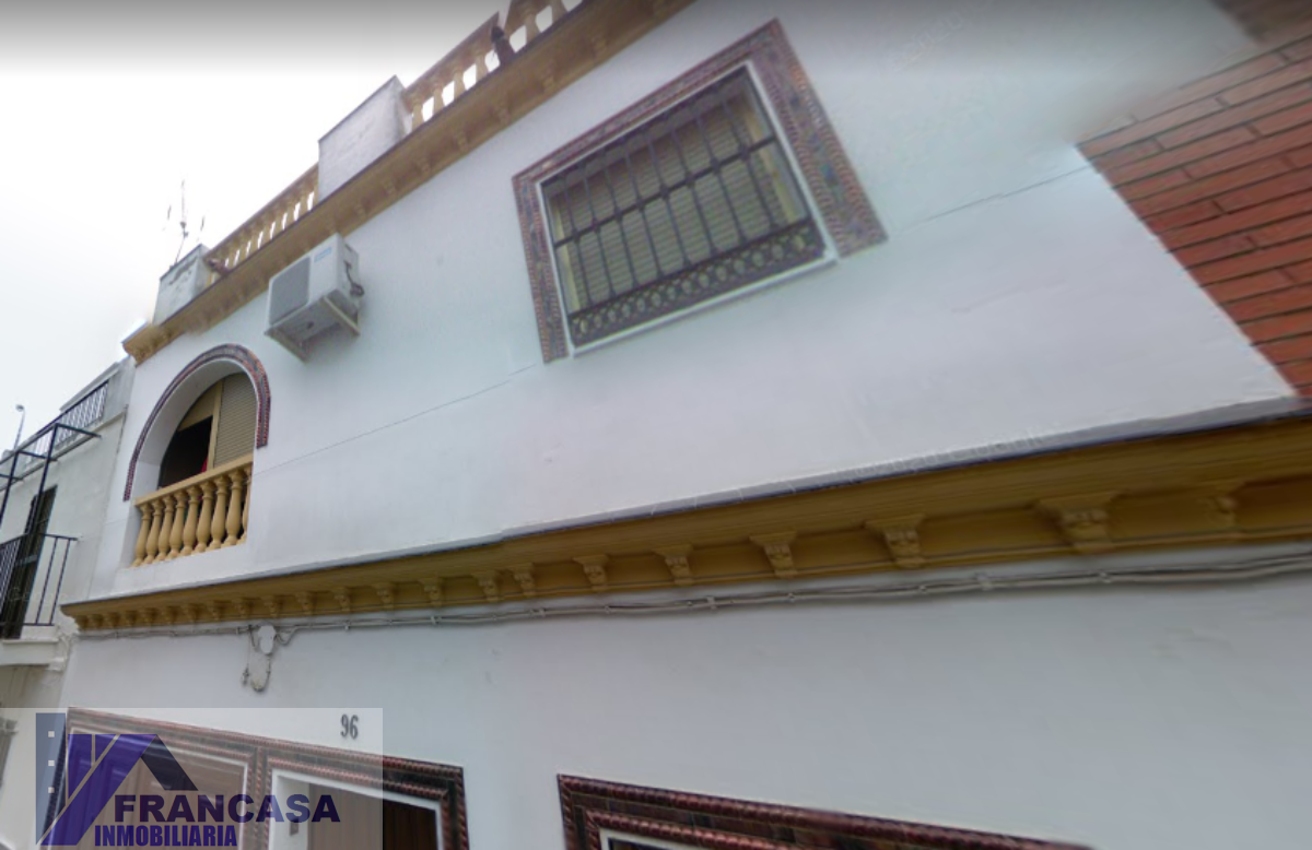 Venta de chalet en Sevilla