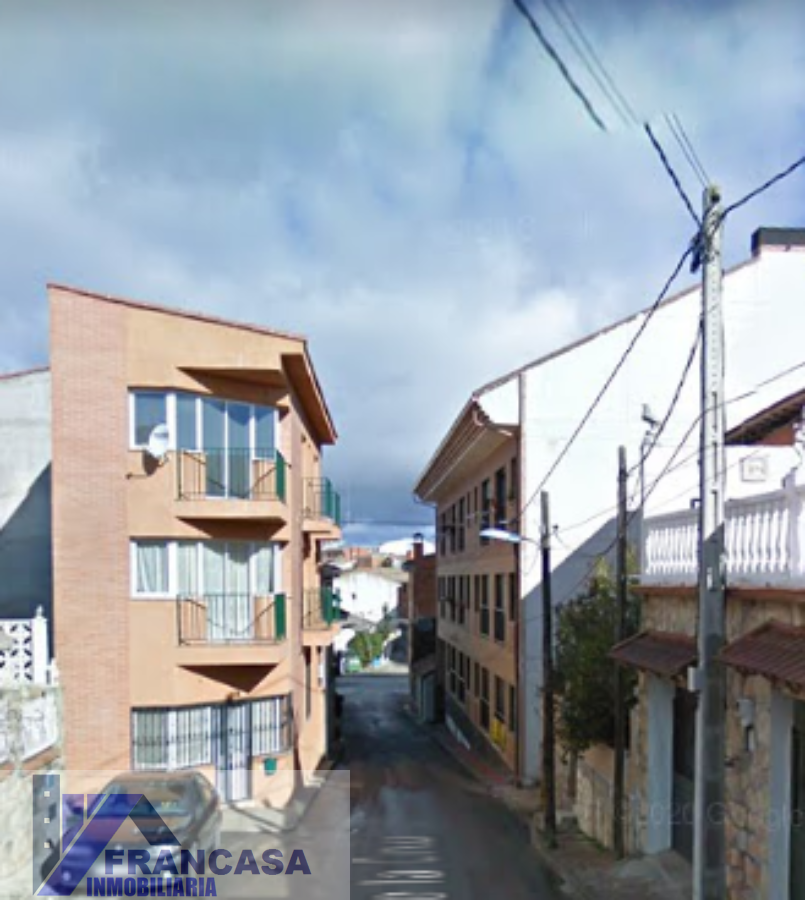 For sale of duplex in Casarrubios del Monte