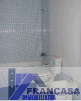 For sale of flat in Lominchar