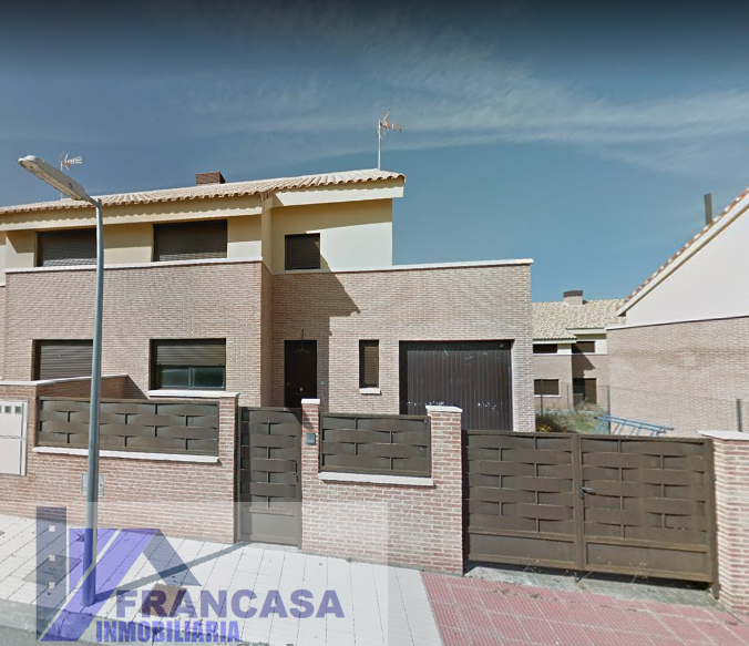 Venta de chalet en Noez