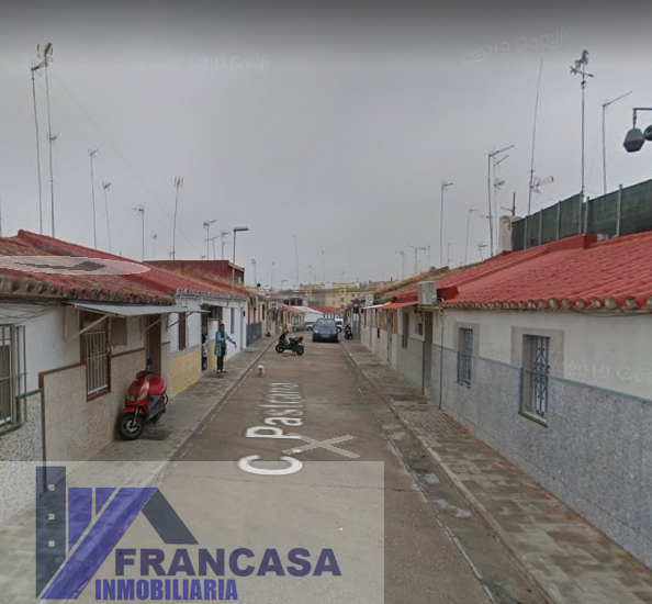 For sale of house in Sevilla