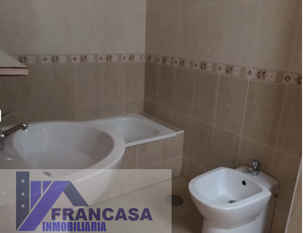Venta de chalet en Hellín
