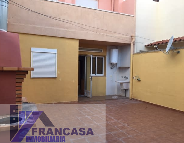 Venta de chalet en Hellín
