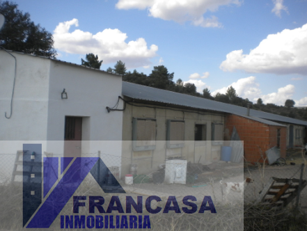 Venta de finca rústica en Villar de Domingo García