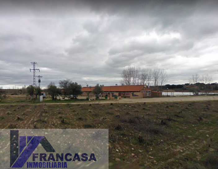 For sale of rural property in Escalona