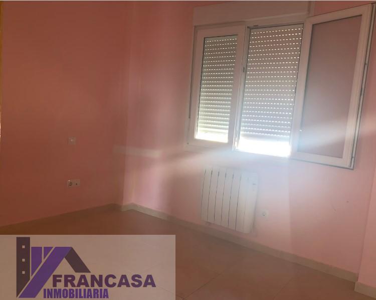 For sale of flat in Magán