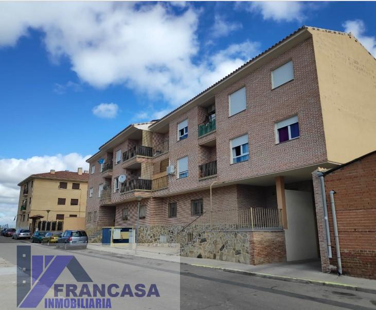 For sale of flat in Magán