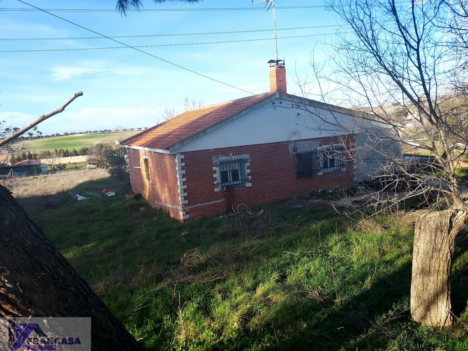 Venta de chalet en Yeles