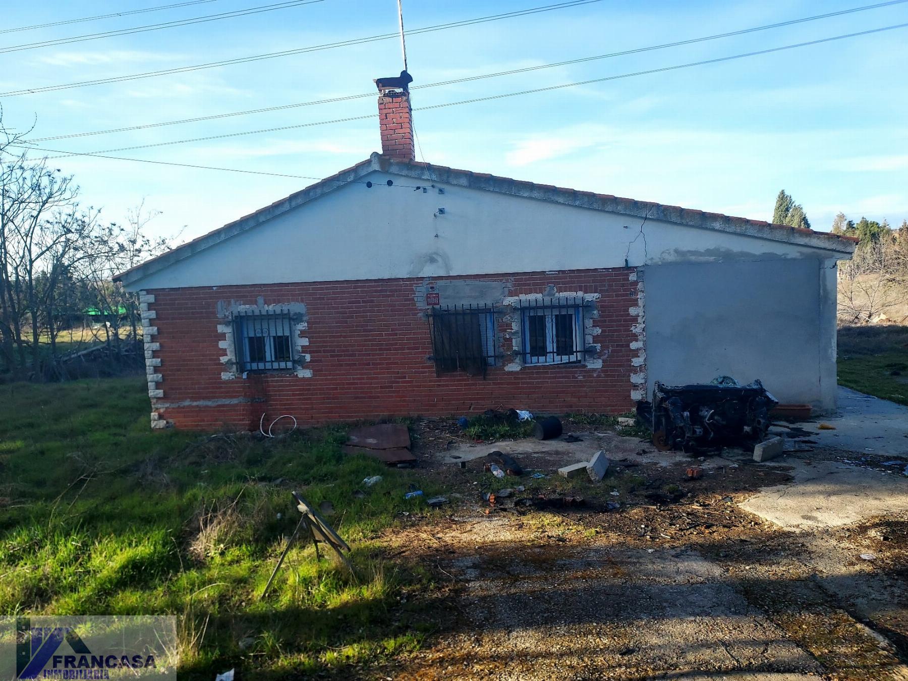 Venta de chalet en Yeles