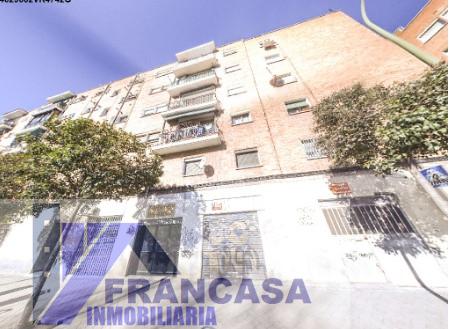 For sale of flat in Madrid