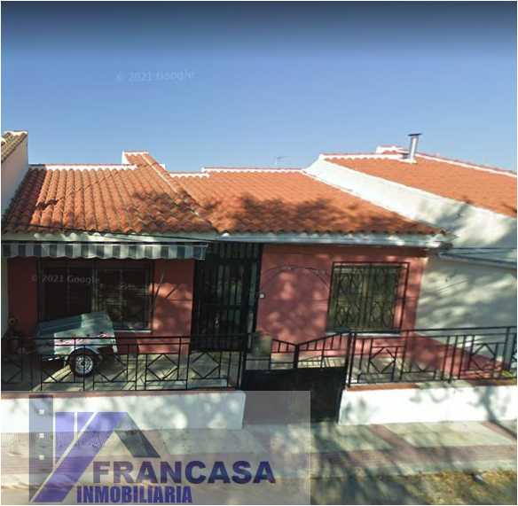 For sale of house in Villaluenga de la Sagra