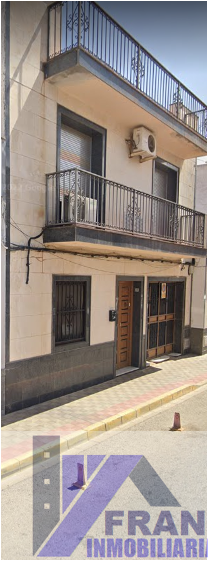 For sale of house in Dos Hermanas