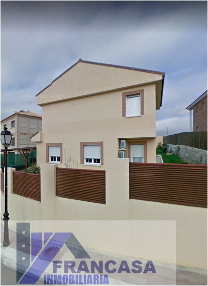 For sale of chalet in Carranque