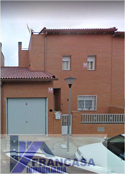 For sale of house in Chozas de Canales