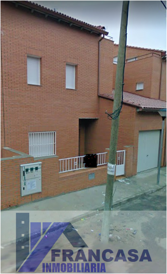 For sale of house in Chozas de Canales