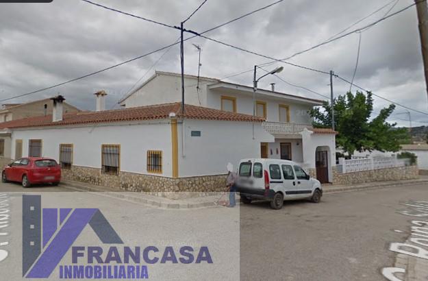 For sale of house in Alcadozo