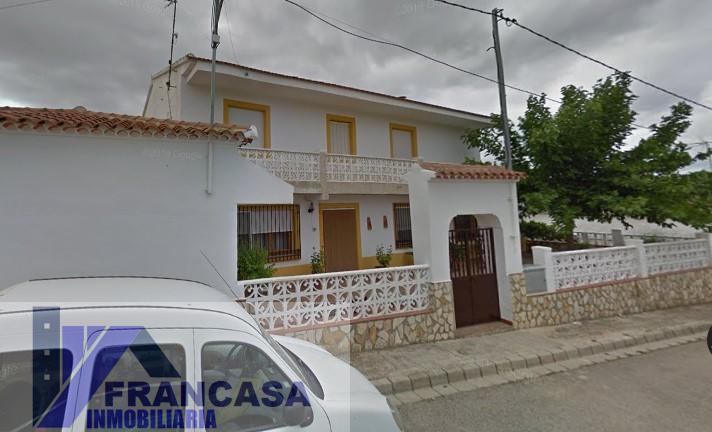 For sale of house in Alcadozo