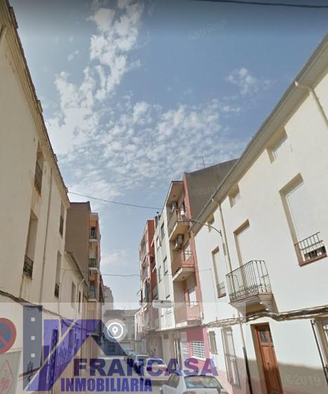 For sale of flat in Almansa