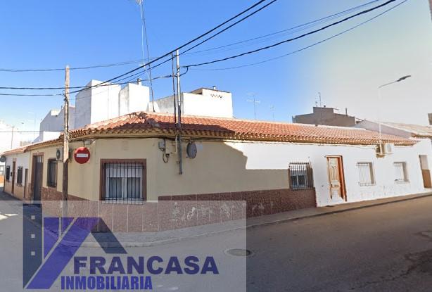 For sale of house in Villarrobledo
