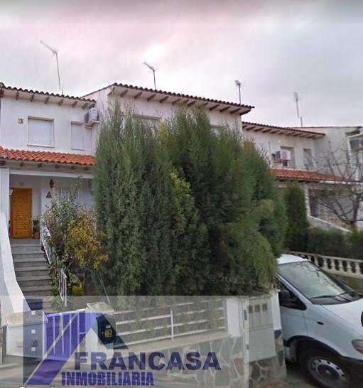 Venta de chalet en Numancia de la Sagra