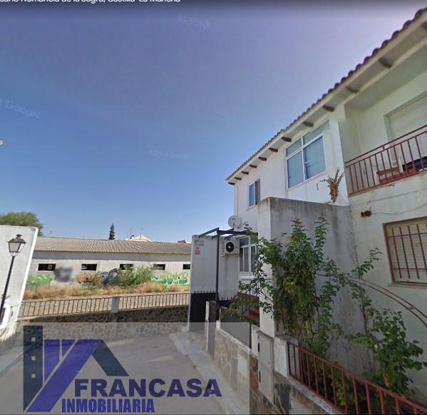 Venta de chalet en Numancia de la Sagra
