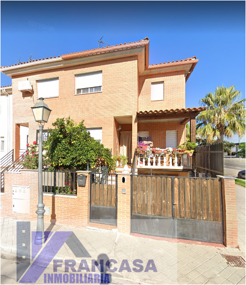For sale of house in Pantoja