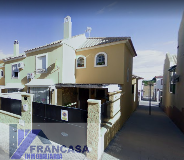 Venta de casa en Mairena del Alcor