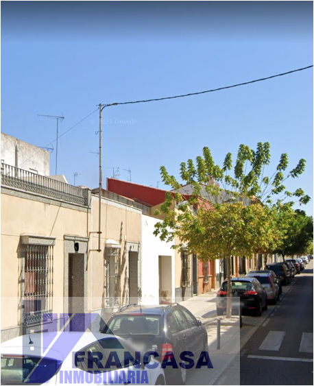 For sale of house in Almendralejo