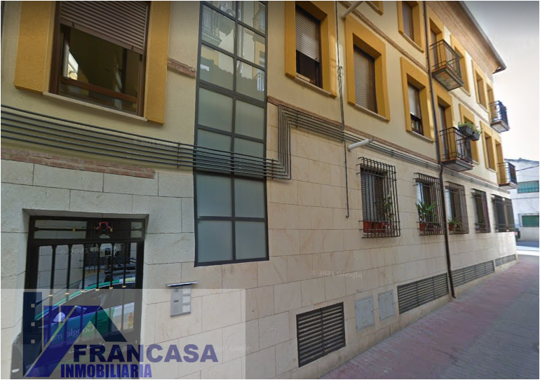 For sale of flat in Ocaña