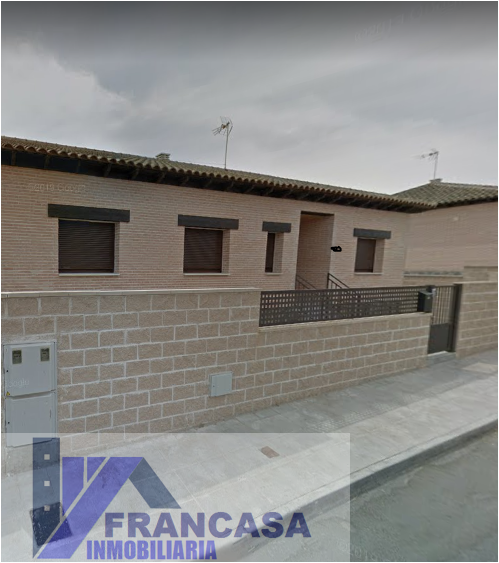 Venta de casa en Burguillos de Toledo