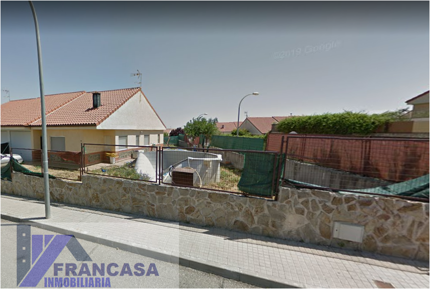 Venta de casa en Novés