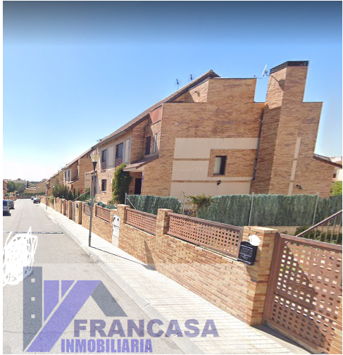 For sale of house in Las Ventas de Retamosa