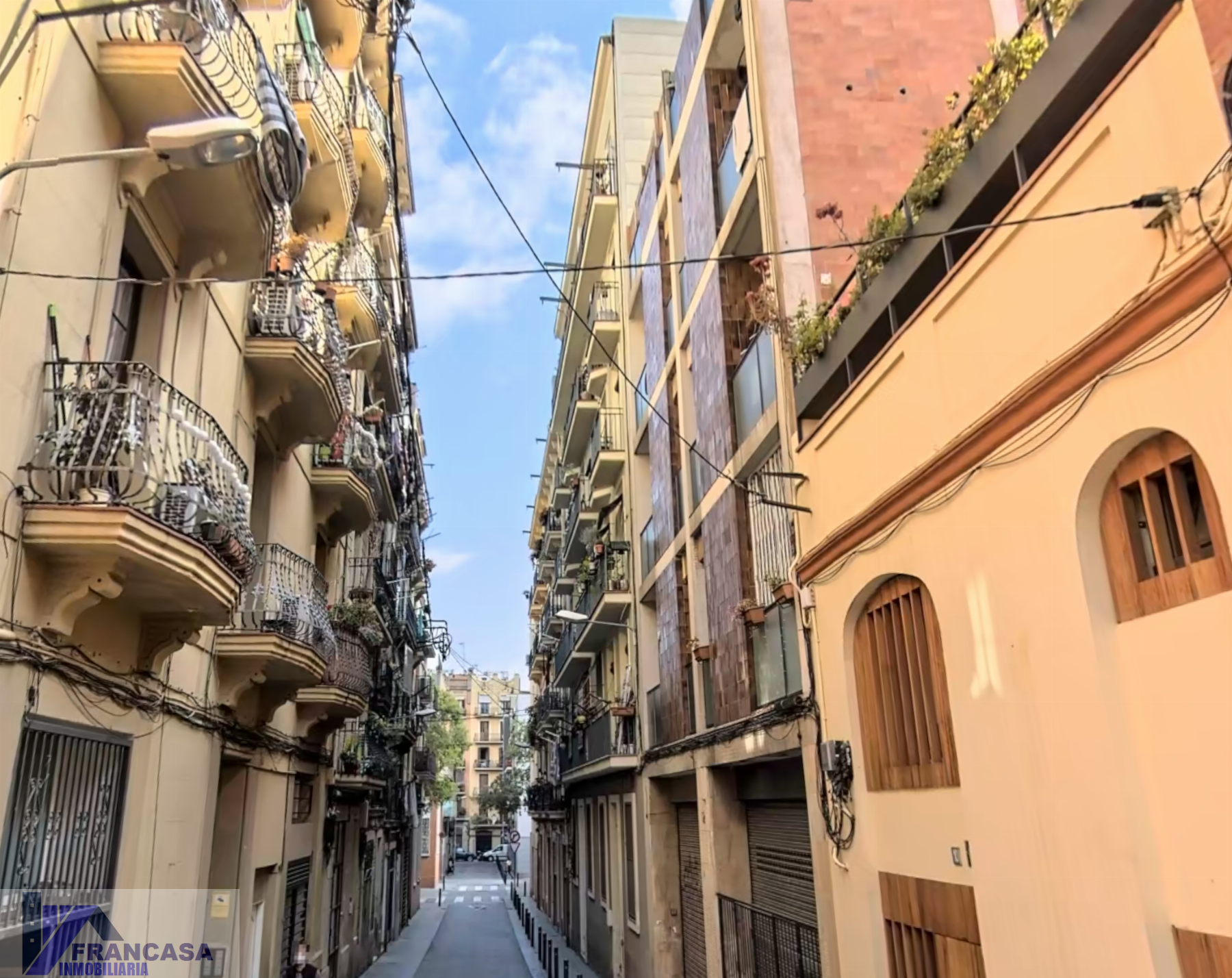 For sale of flat in Barcelona