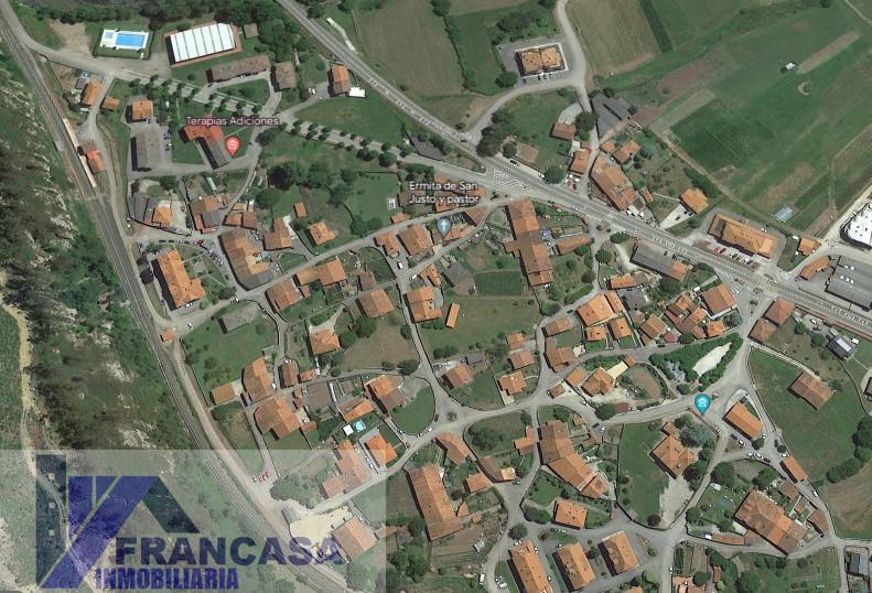 For sale of house in Cabezón de la Sal