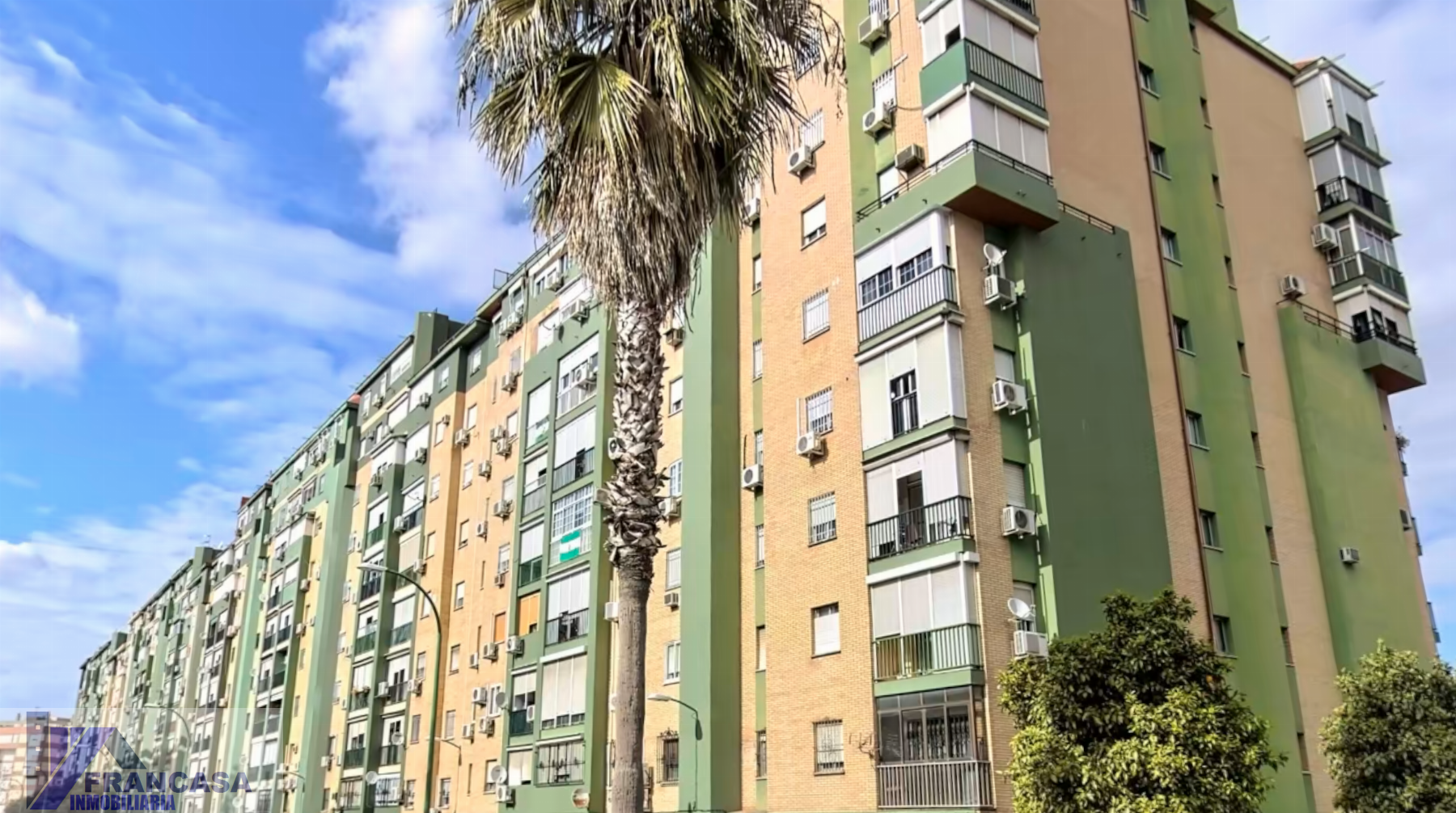 For sale of flat in Sevilla