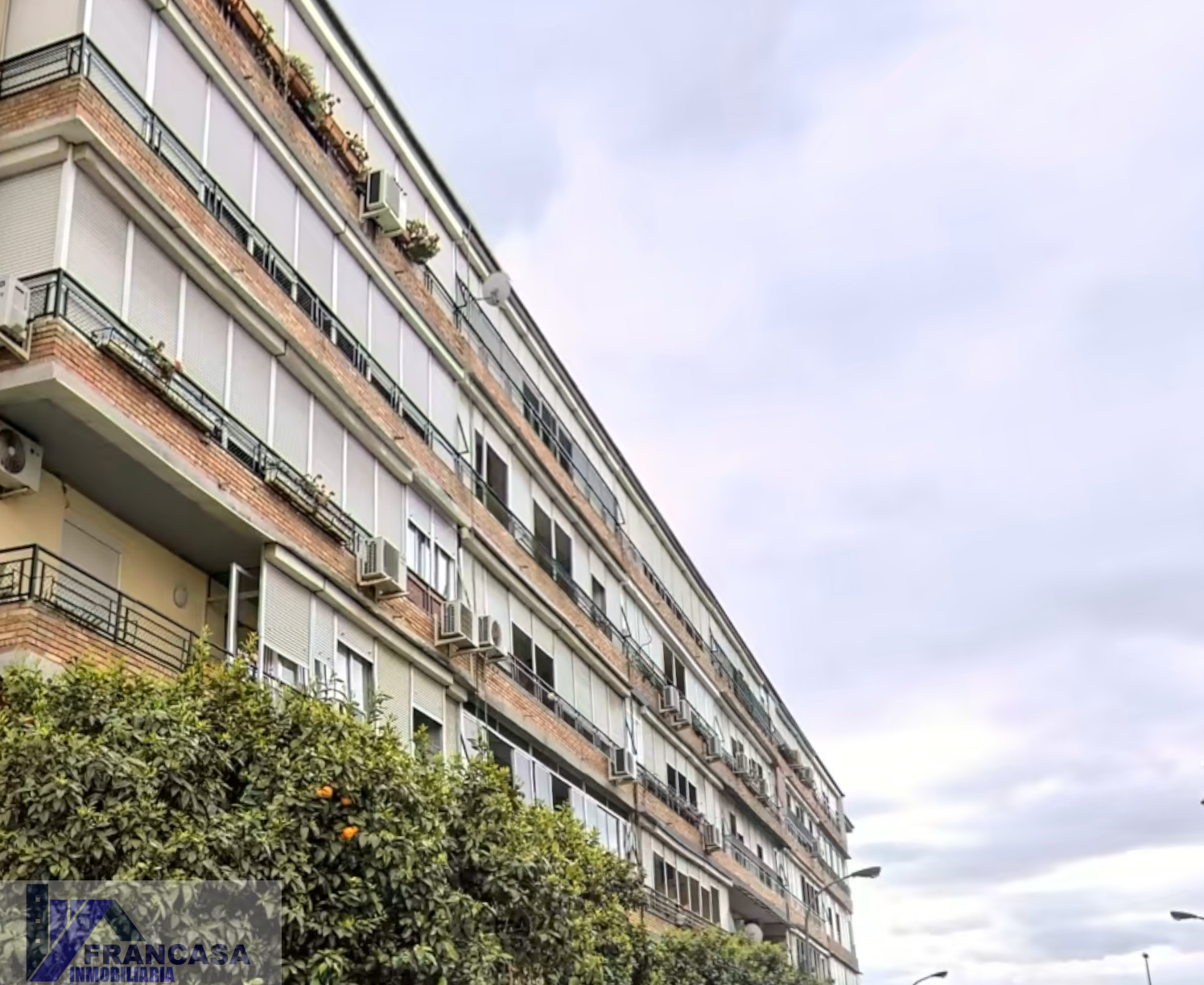 For sale of flat in Sevilla