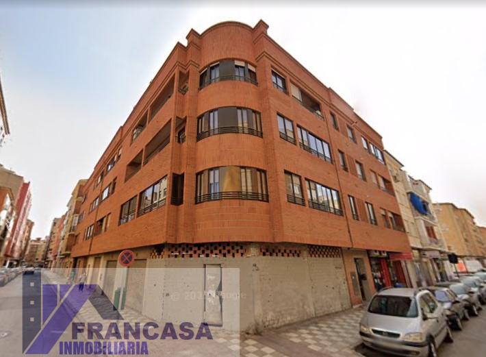 For sale of flat in Albacete