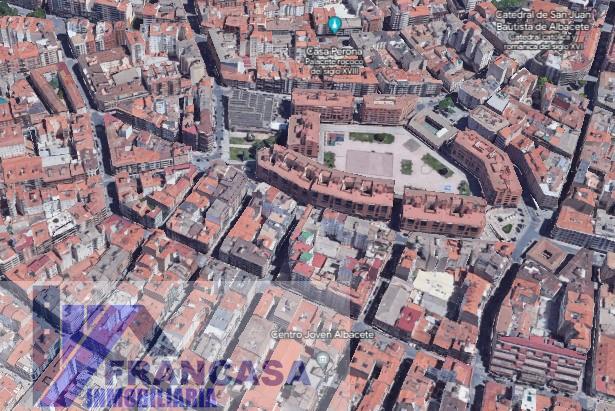 For sale of flat in Albacete